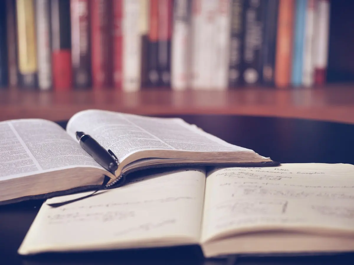 How to Write a Dissertation UK: Step-by-Step Guide for 2025